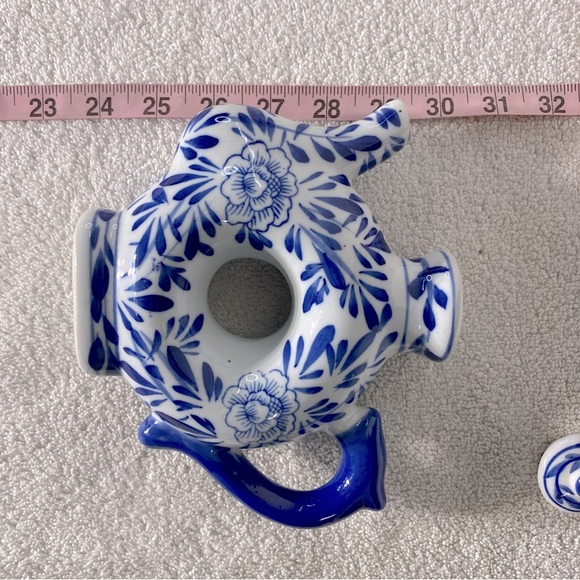 Vintage Blue White Ceramic Floral Donut Shaped Teapot - Picture 3 of 13
